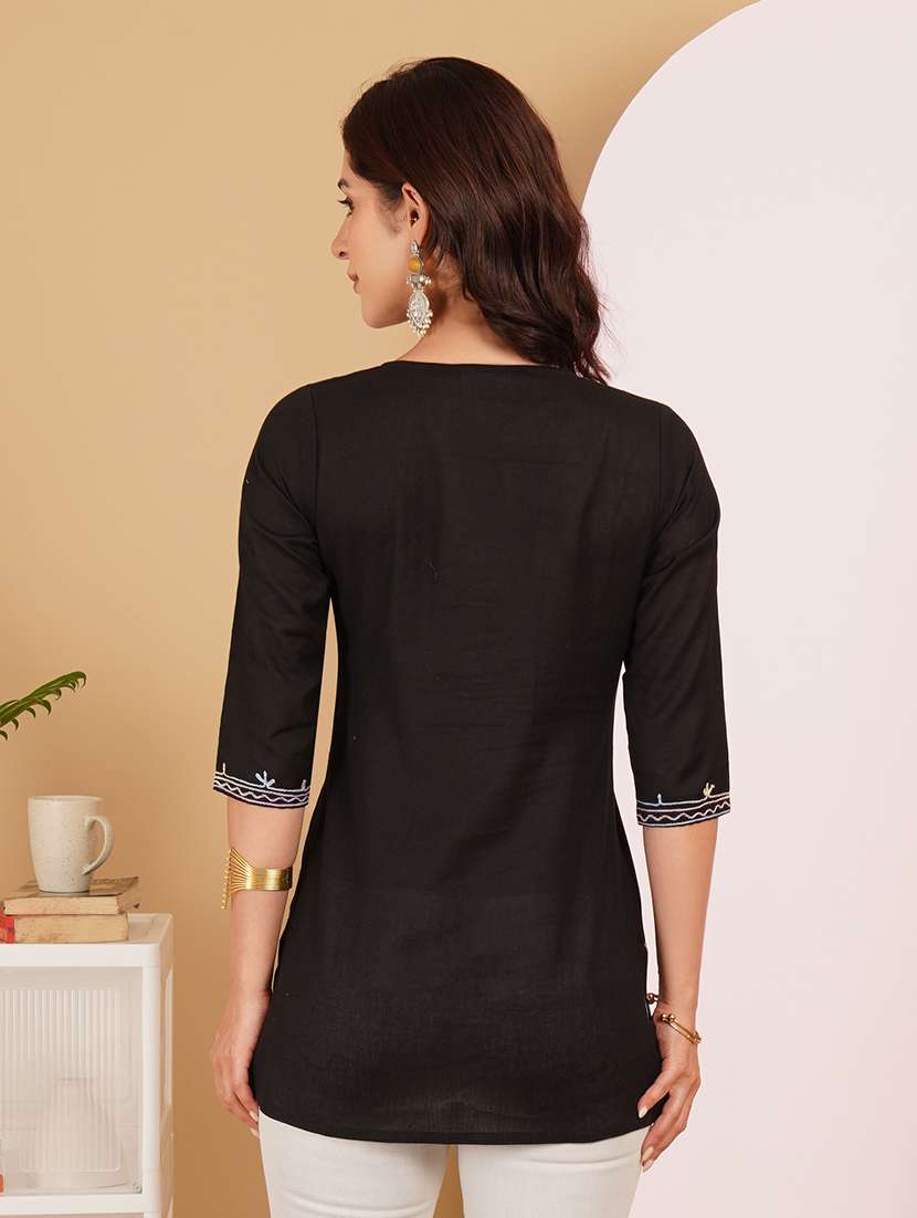 women embroidered notch neck straight kurti - 22541434 -  Standard Image - 3