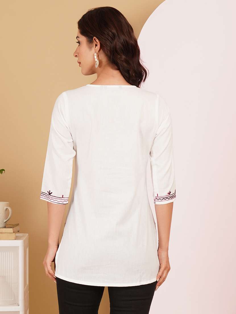 women embroidered notch neck straight kurti - 22541435 -  Standard Image - 3
