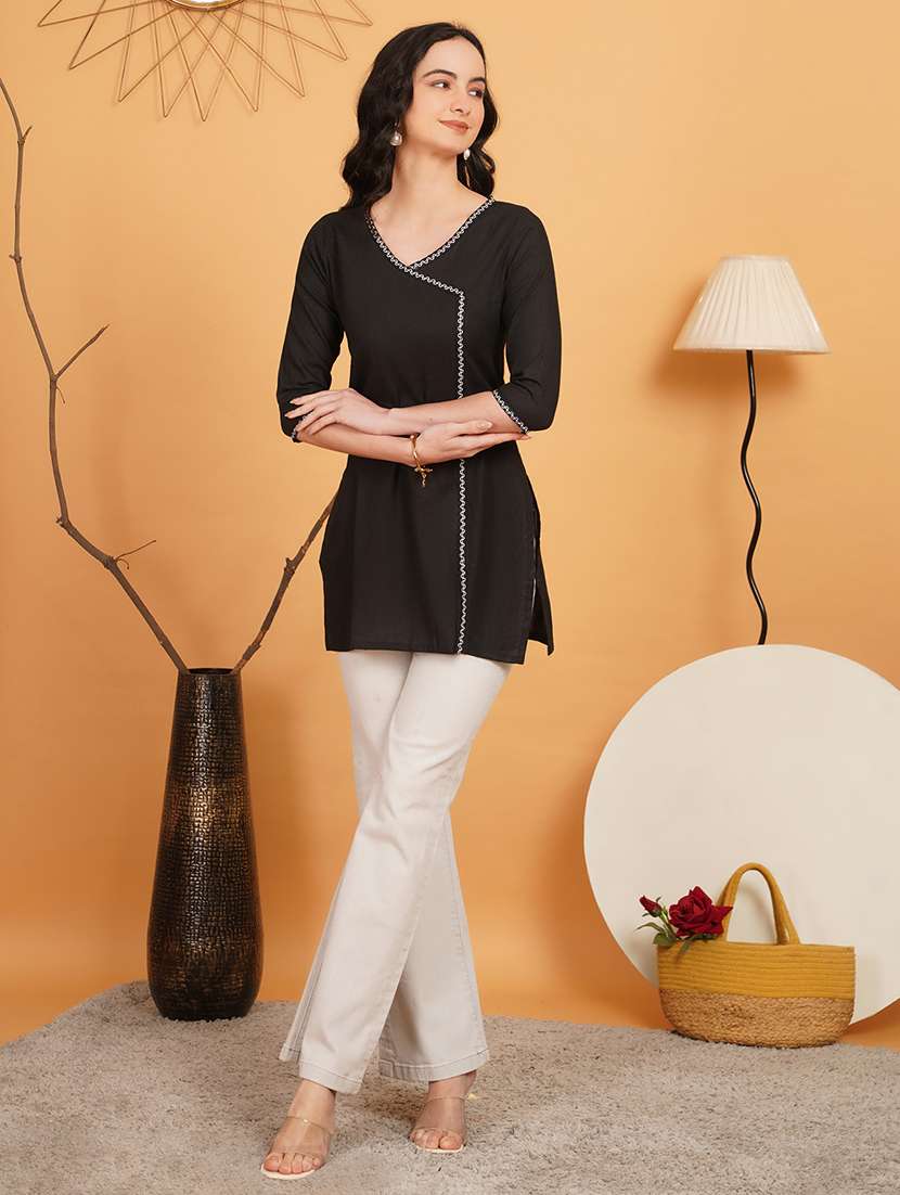 Women Embroidered Three Quarter Sleeve Straight Kurti - 22541467 -  Standard Image - 3