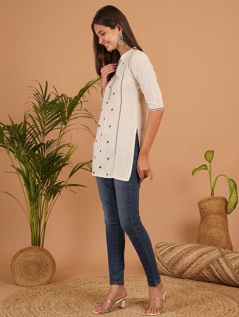 women embroidered three quarter sleeve straight kurti - 22541511 -  Standard Image - 3