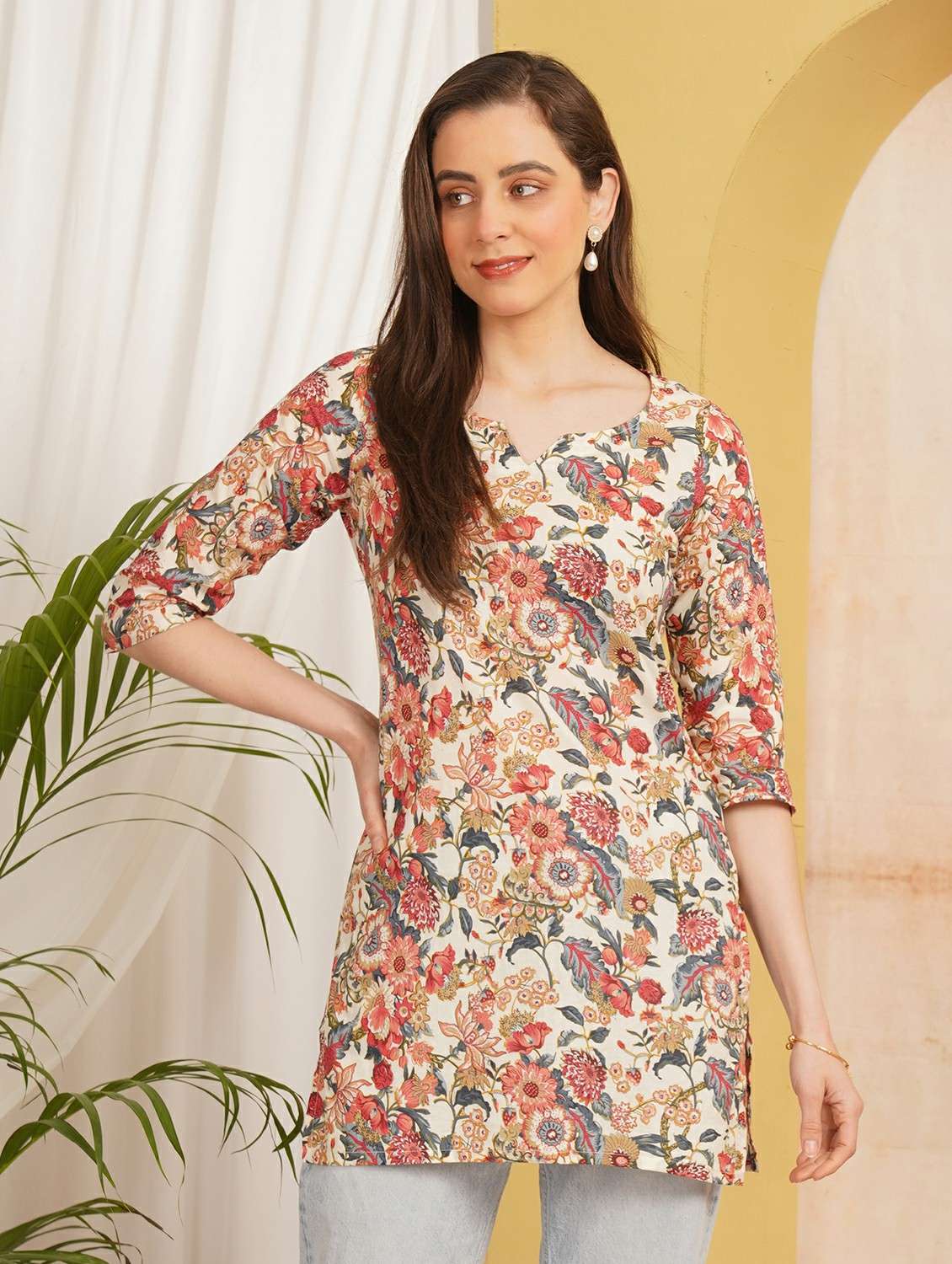 women printed three quarter sleeve straight kurti