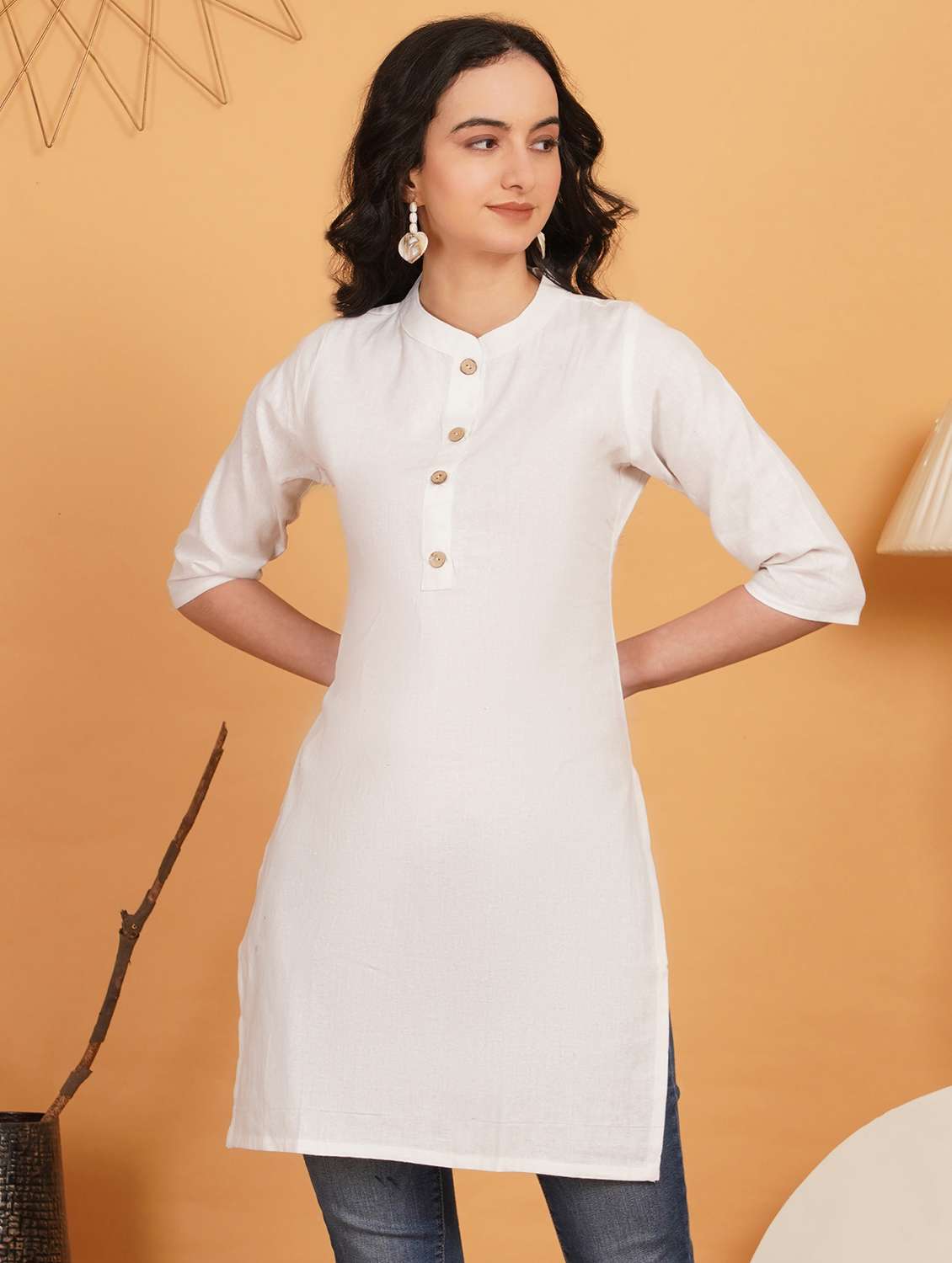 women solid three quarter sleeve straight kurti