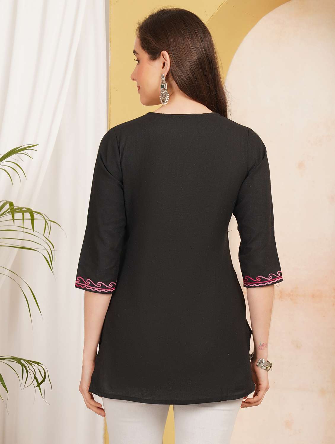 Women Embroidered Notch Neck Straight Kurti - 22541856 -  Standard Image - 3