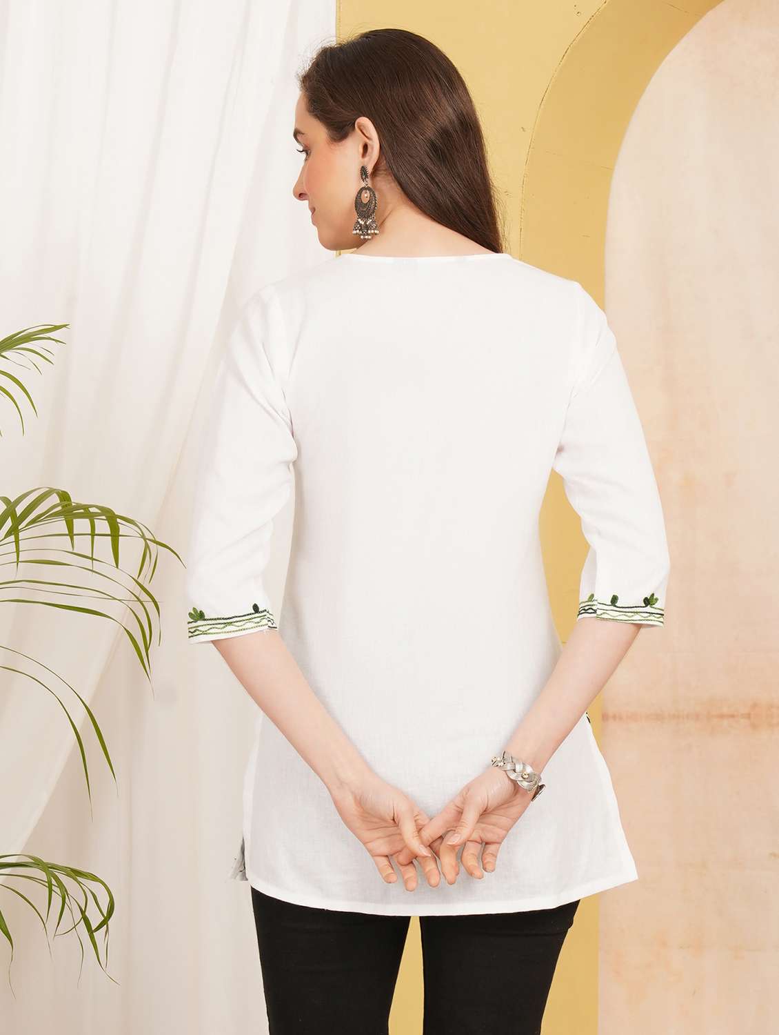 Women Embroidered Notch Neck Straight Kurti - 22541862 -  Standard Image - 3