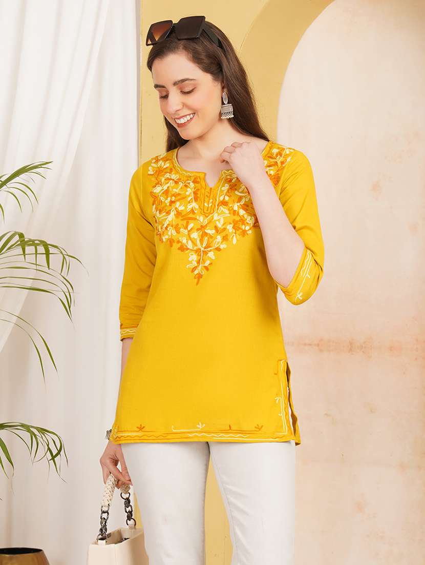 women embroidered notch neck straight kurti