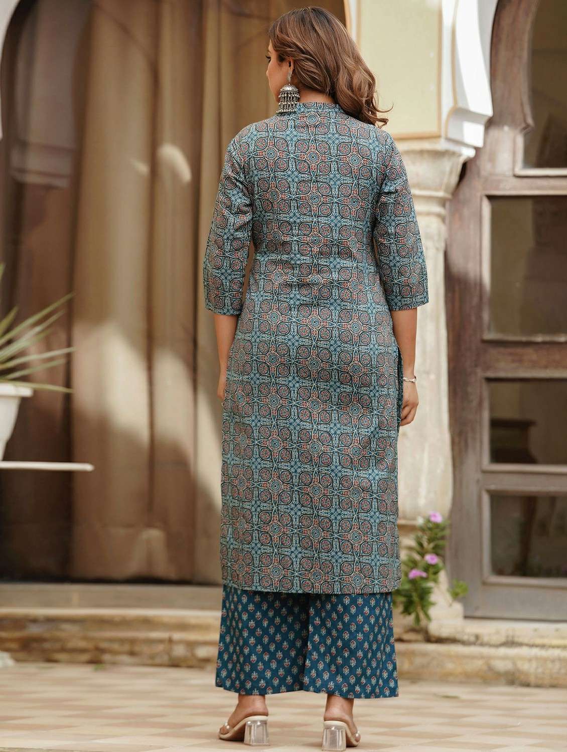 women printed three quarter sleeve kurta palazzo with dupatta set - 22541994 -  Standard Image - 3