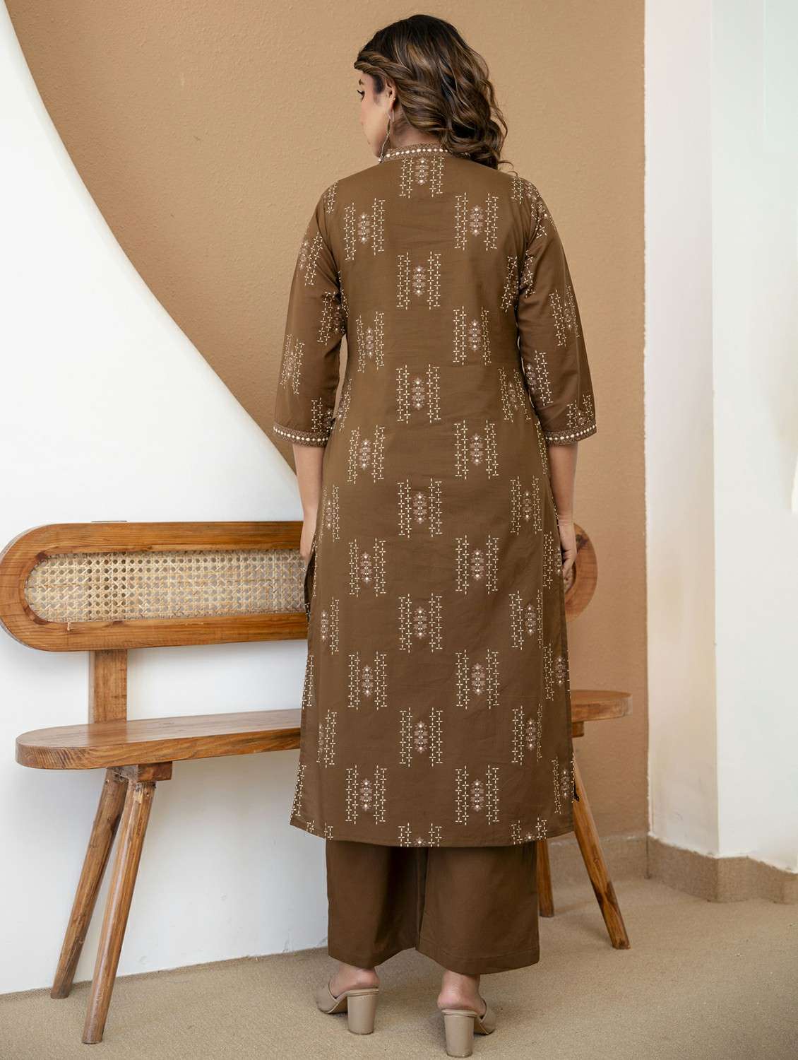 women printed three quarter sleeve kurta palazzo with dupatta set - 22542004 -  Standard Image - 3