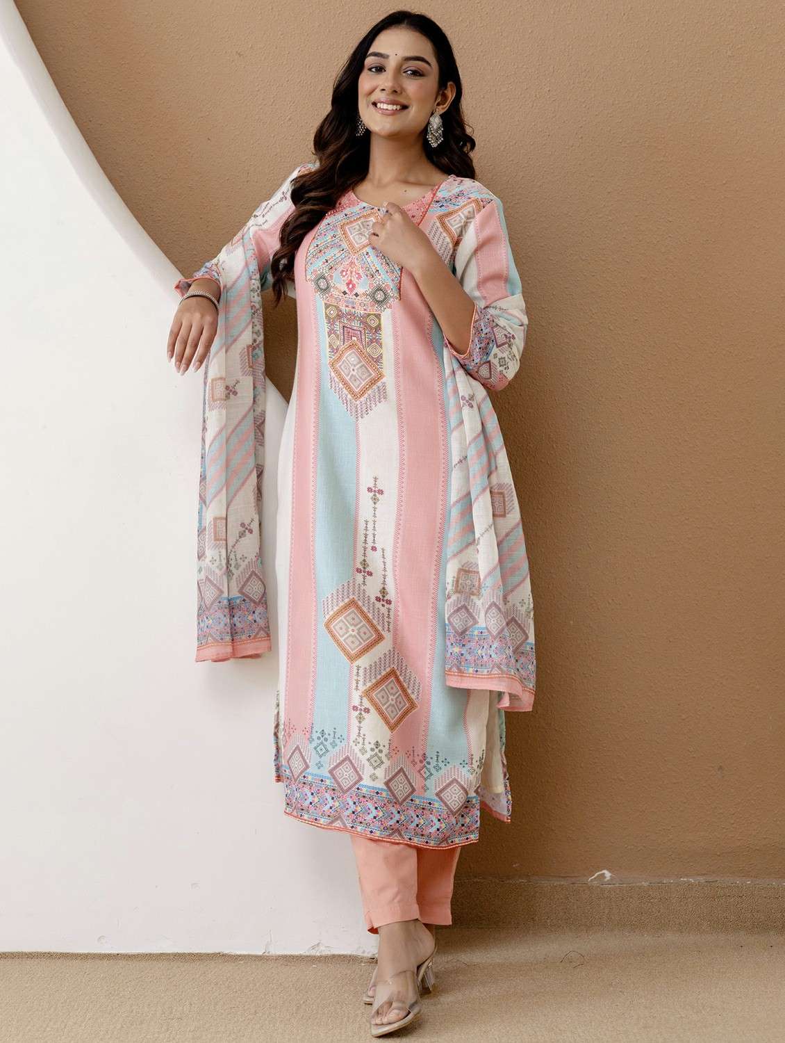 women printed three quarter sleeve kurta pant with dupatta set - 22542011 -  Standard Image - 5