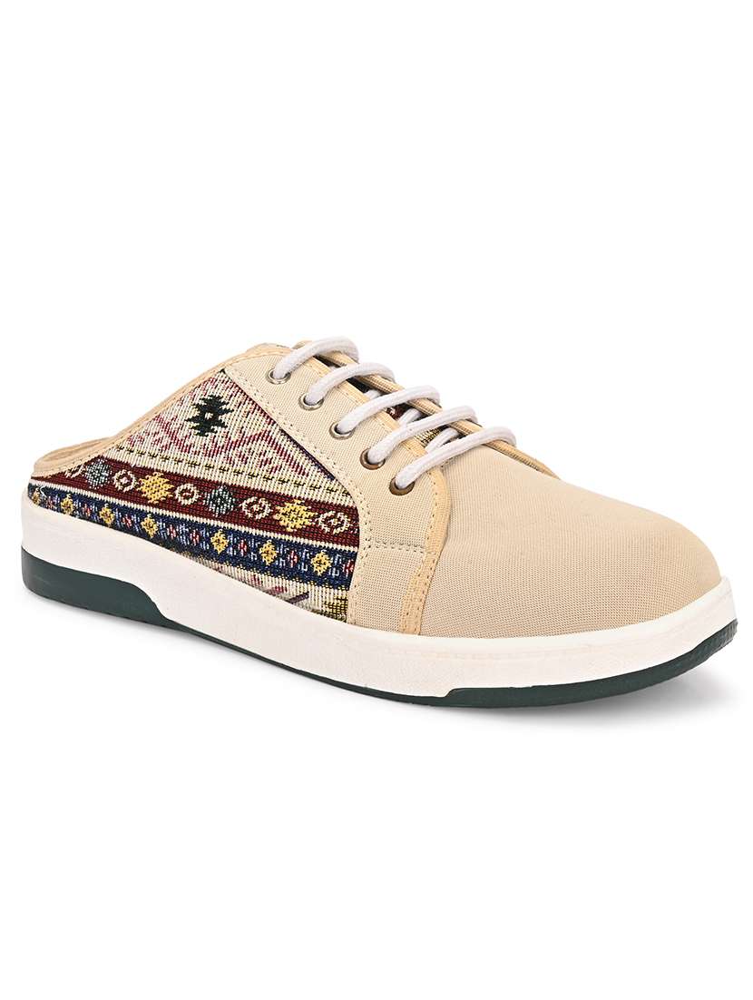 men printed slip on casual shoes