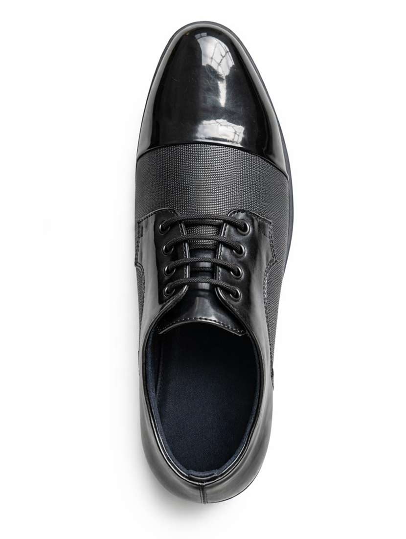 men textured lace up derby shoes - 22542086 -  Standard Image - 5