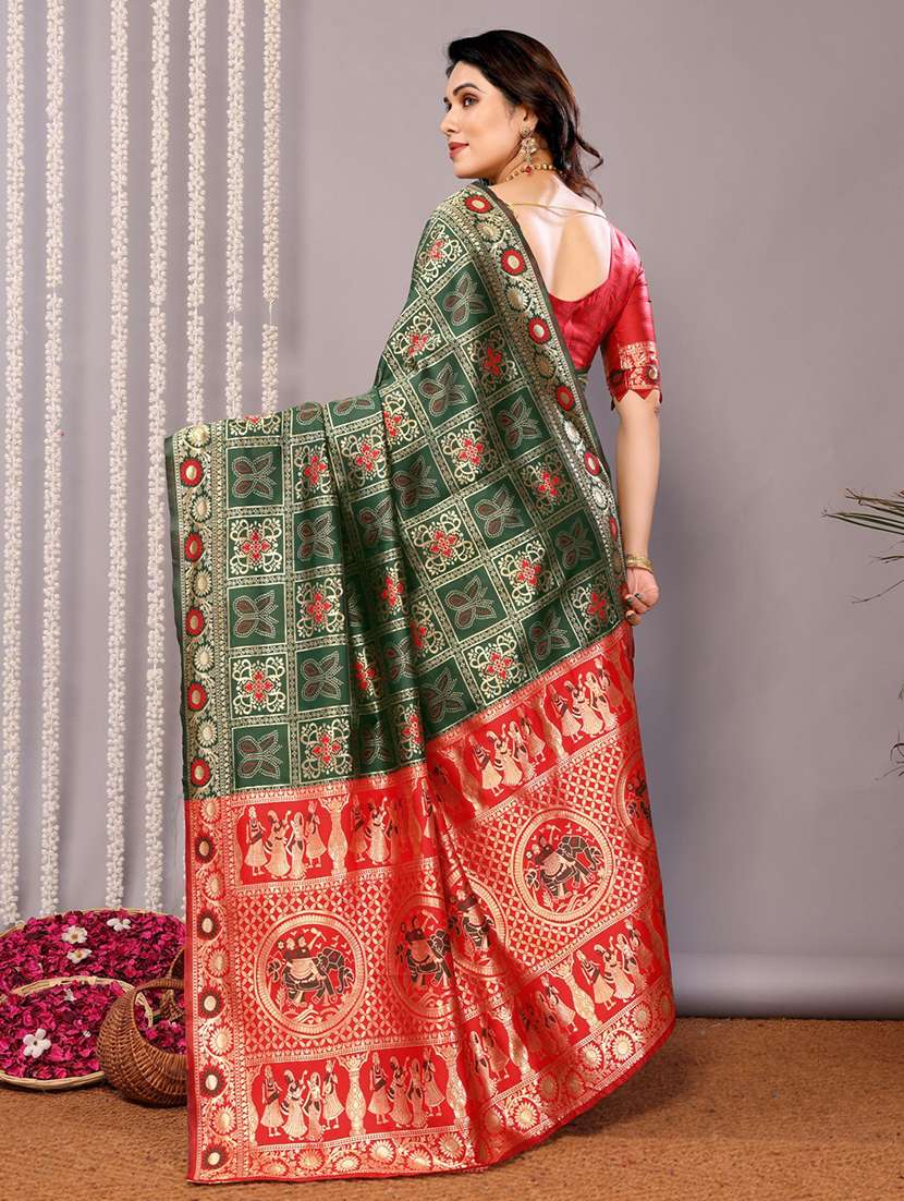 women self design banarasi saree with blouse - 22542156 -  Standard Image - 3