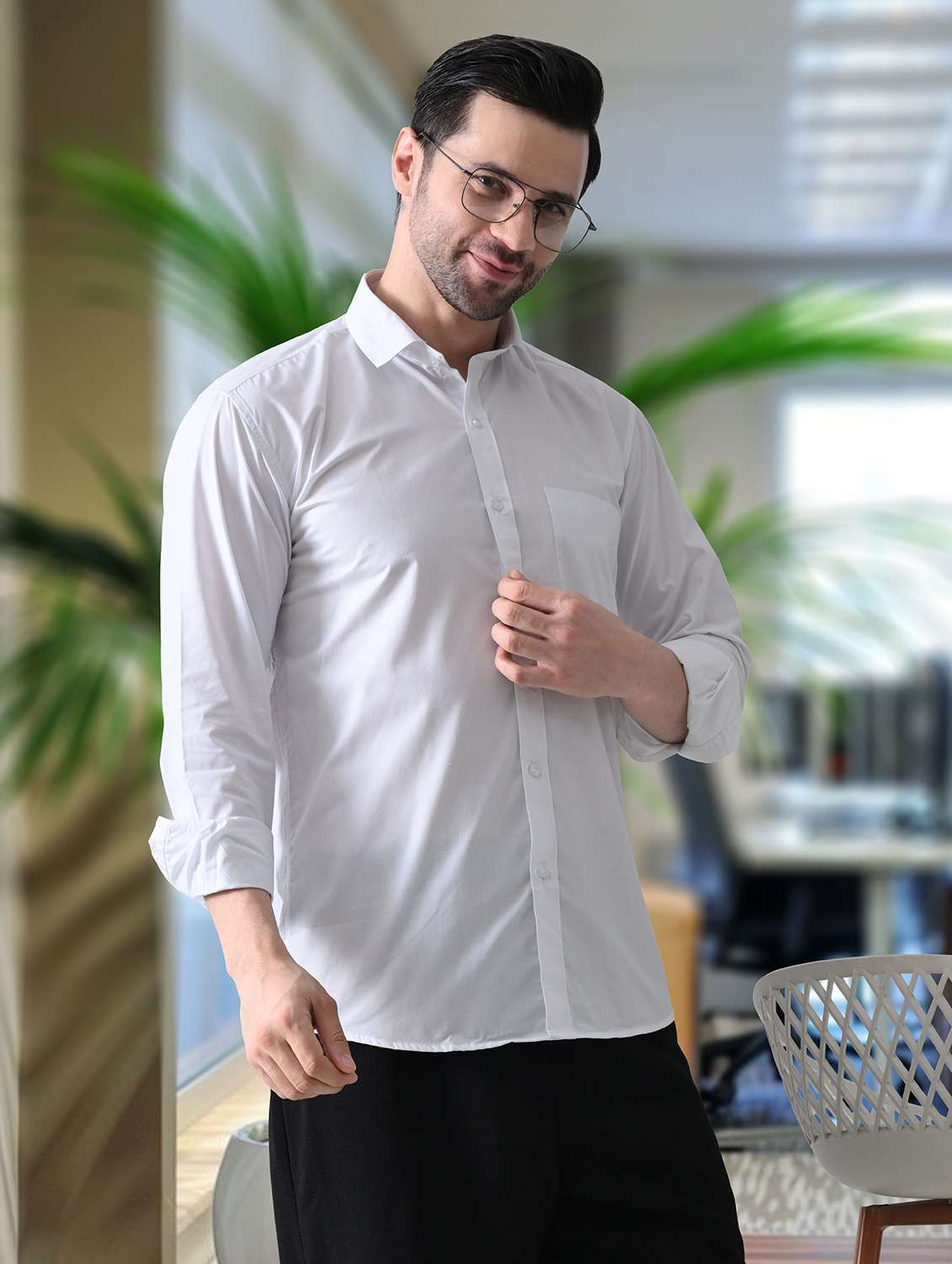 men solid collared slim fit casual shirt