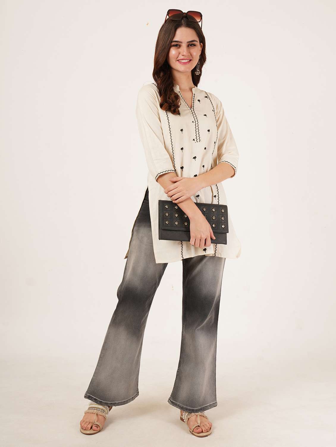 women embroidered three quarter sleeve straight kurti - 22542802 -  Standard Image - 5