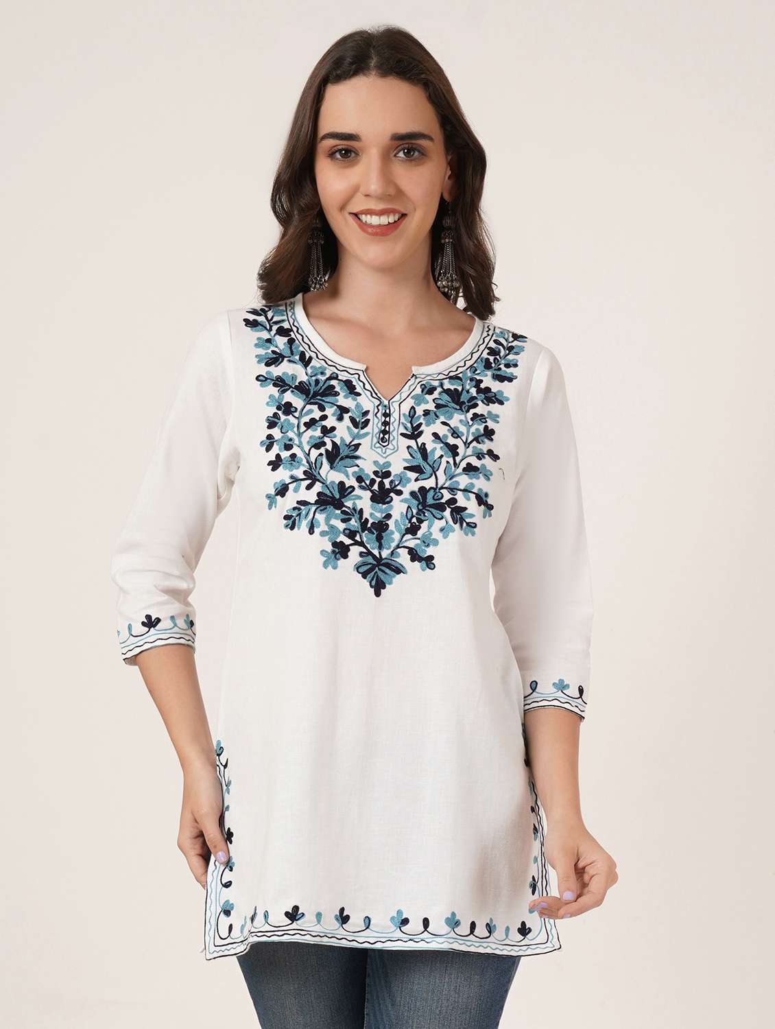 women embroidered notch neck straight kurti
