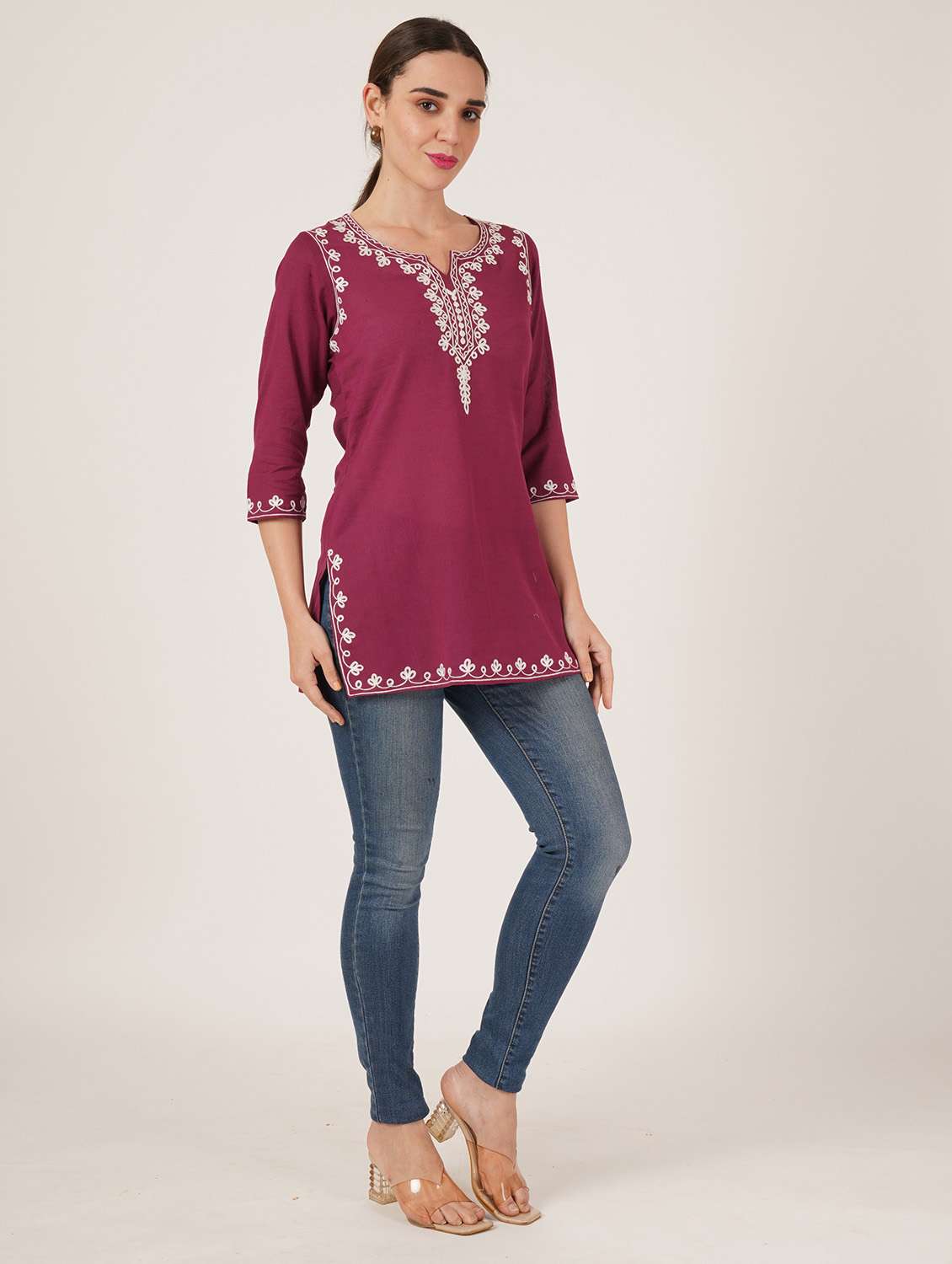 women embroidered notch neck straight kurti - 22542844 -  Standard Image - 5