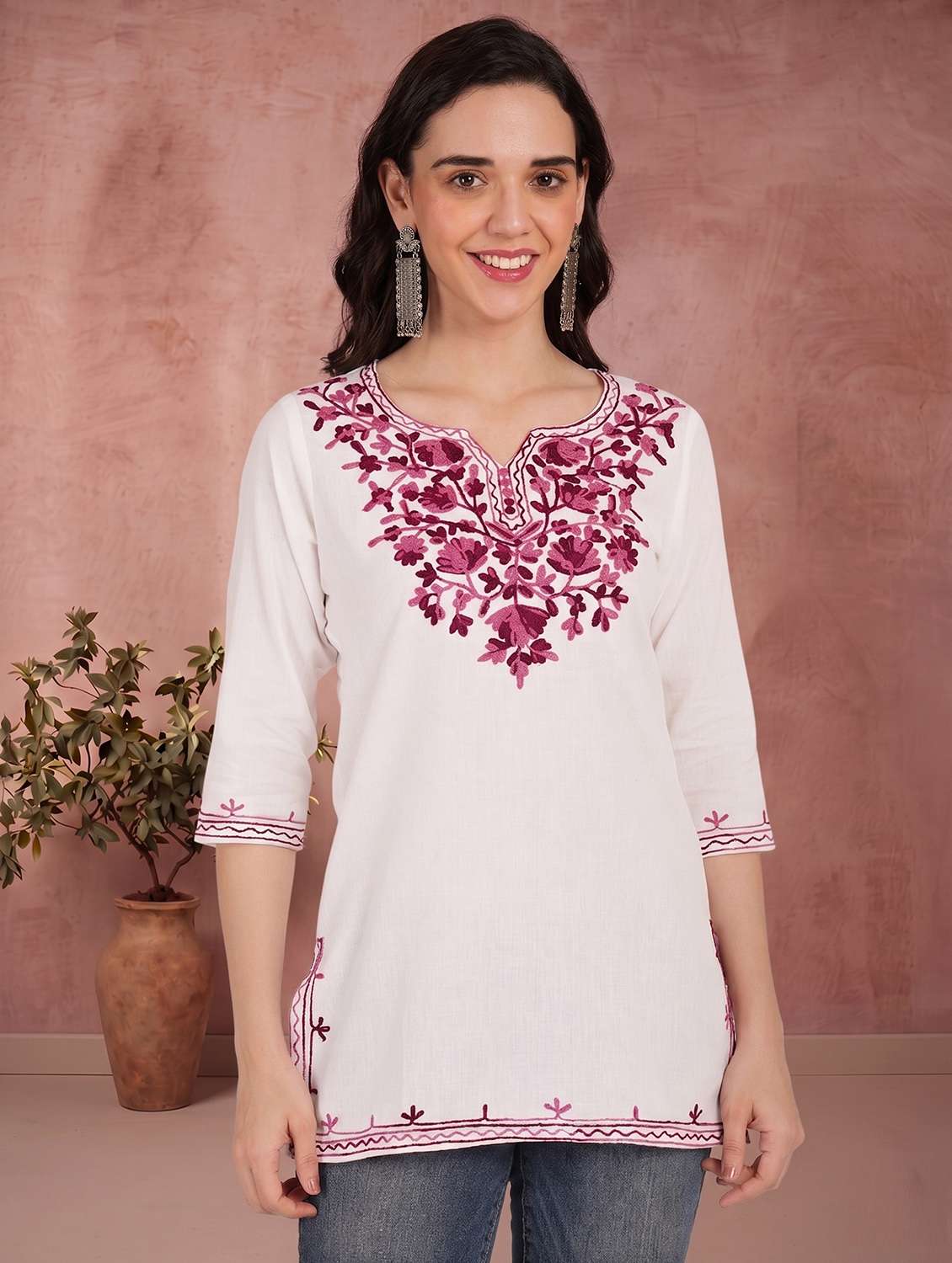 women embroidered notch neck straight kurti