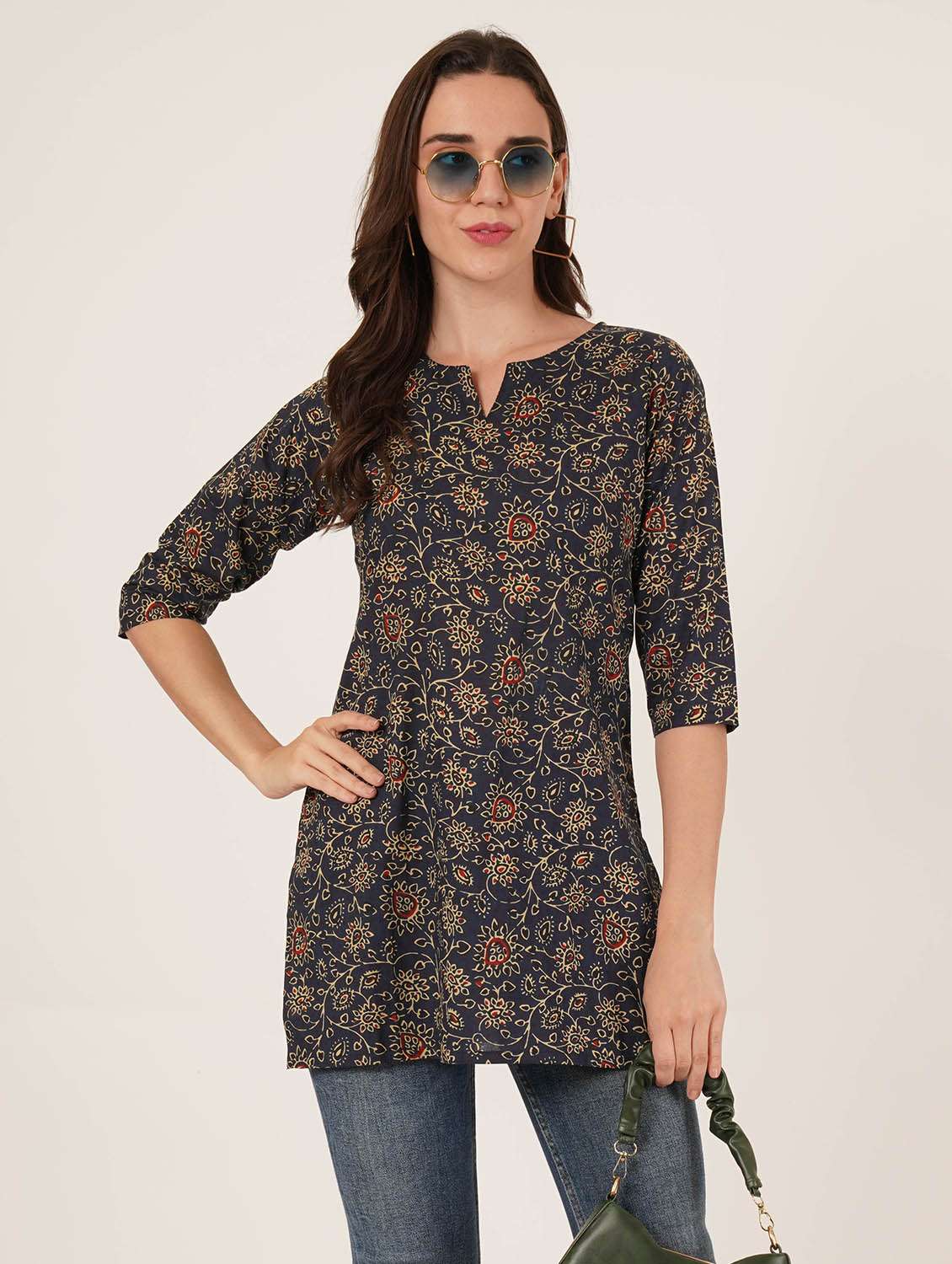 women printed three quarter sleeve straight kurti