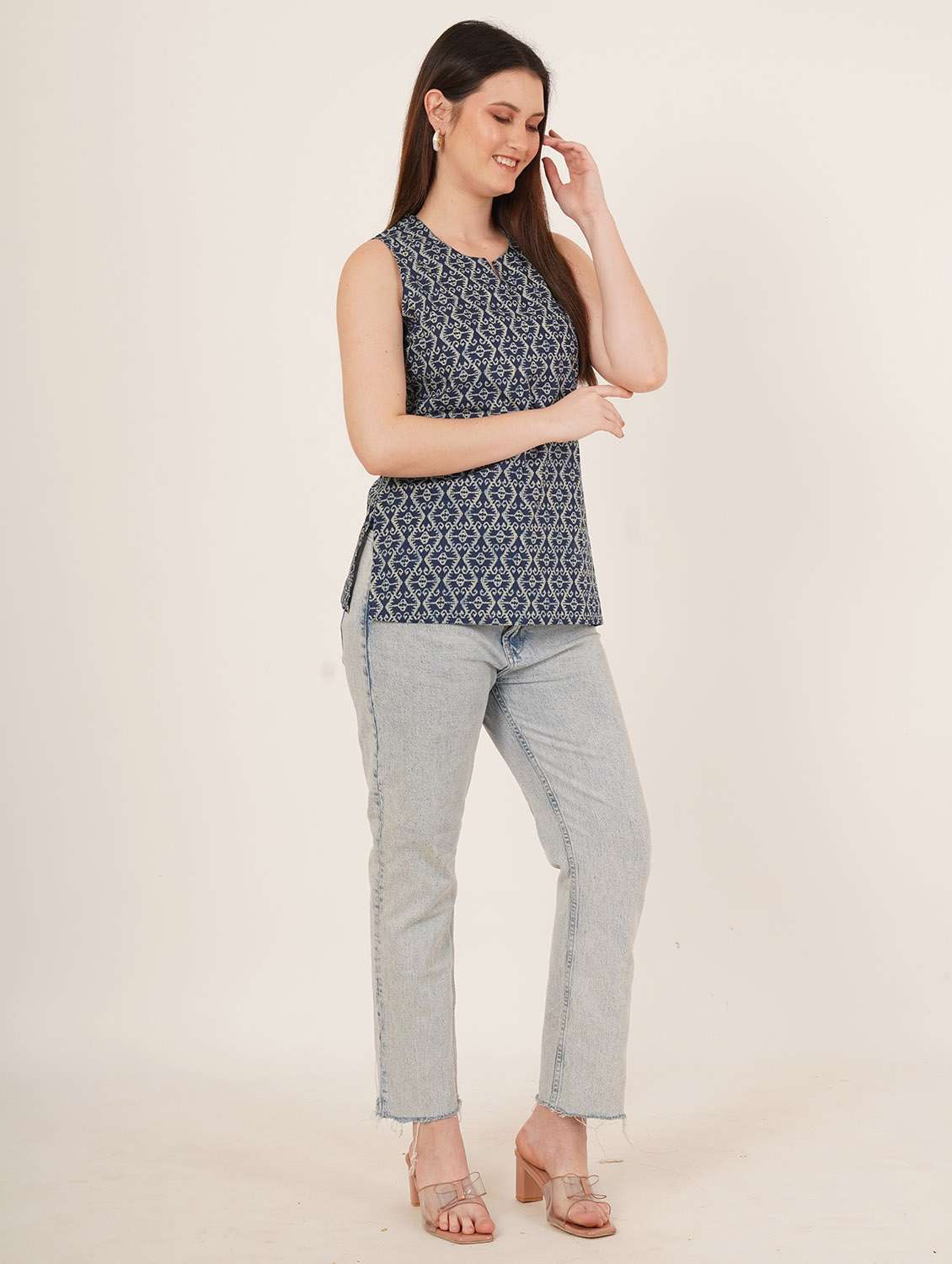 women printed sleeveless straight kurti - 22542888 -  Standard Image - 5