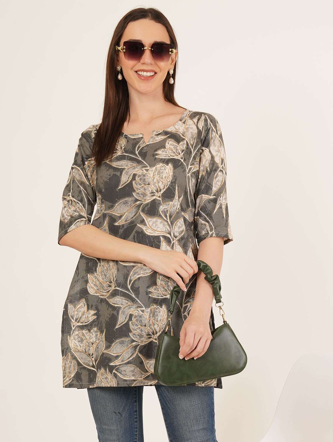women printed three quarter sleeve straight kurti