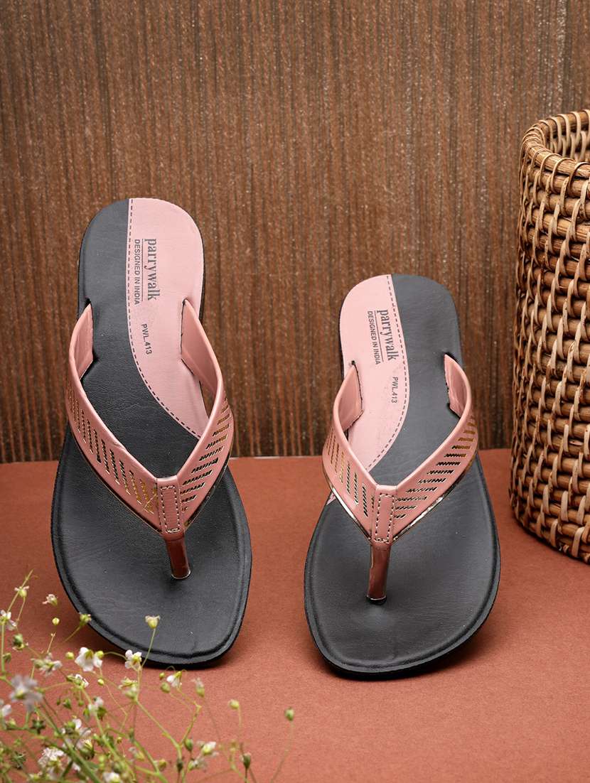 women cut work toe separator flat sandal