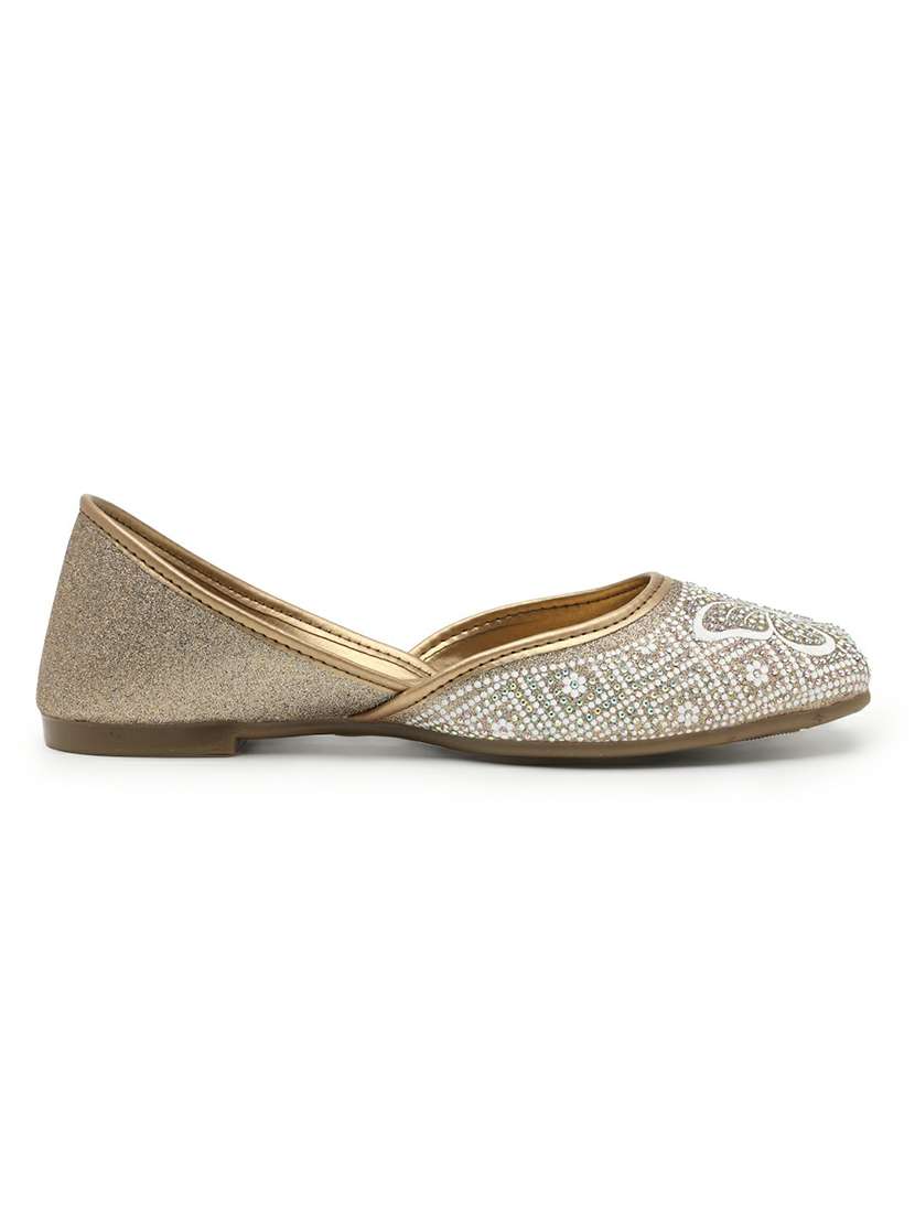 women embellished slip on jutis - 22543142 -  Standard Image - 3