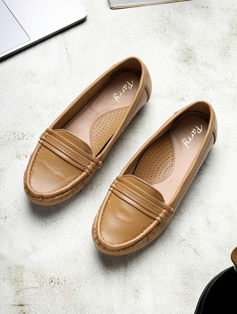 women beige slip on loafer