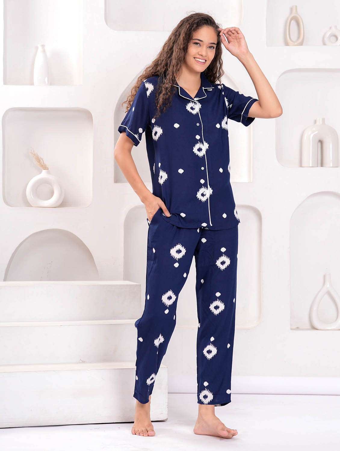 women printed short sleeves shirt and pyjama set - 22543204 -  Standard Image - 3