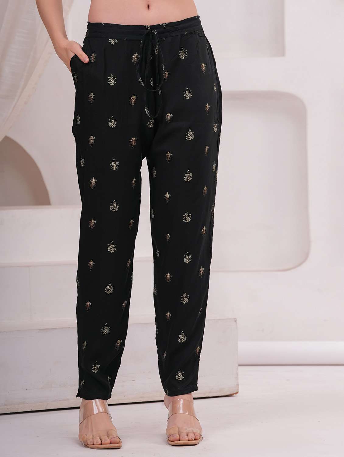 women printed three quarter sleeve ethnic co-ord set - 22543215 -  Standard Image - 5