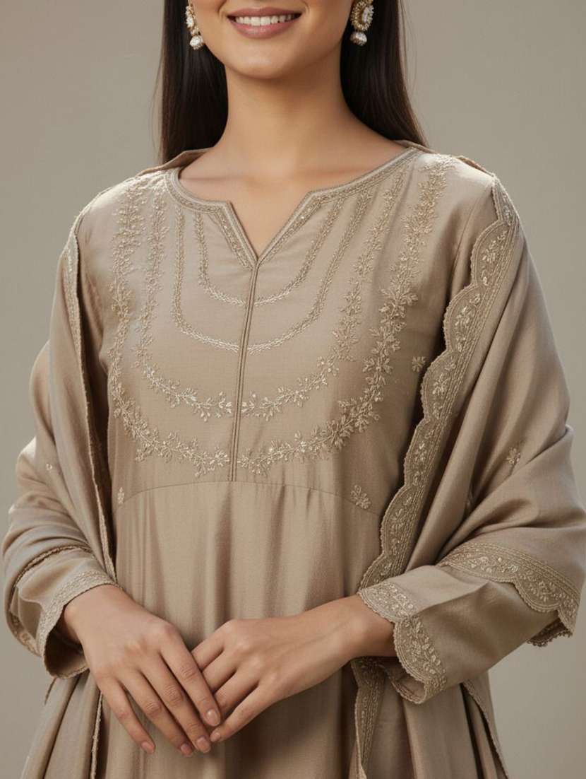 women embroidered long sleeves kurta pant set with dupatta - 22543449 -  Standard Image - 3