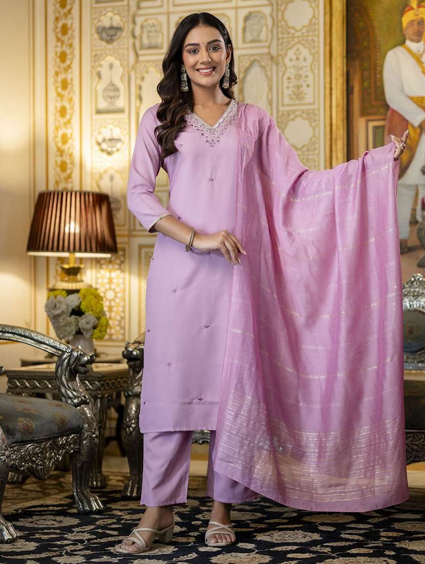 women embroidered three quarter sleeves kurta pant set with dupatta