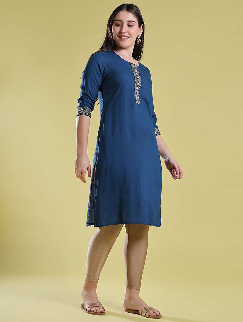 Women Embroidered Three Quarter Sleeve Straight Kurta - 22545337 -  Standard Image - 5