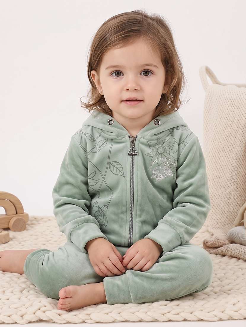 girls printed long sleeves hooded sweatshirt