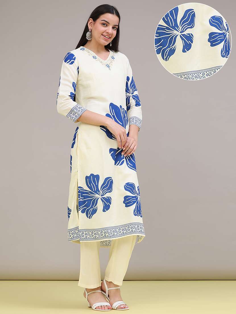 Women Printed Three Quarter Sleeves Kurta Pant With Dupatta Set - 22546265 -  Standard Image - 3
