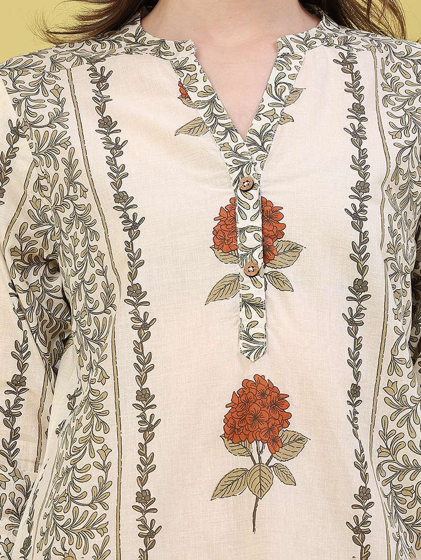 Women Printed Three Quarter Sleeve Straight Kurta - 22547348 -  Standard Image - 5