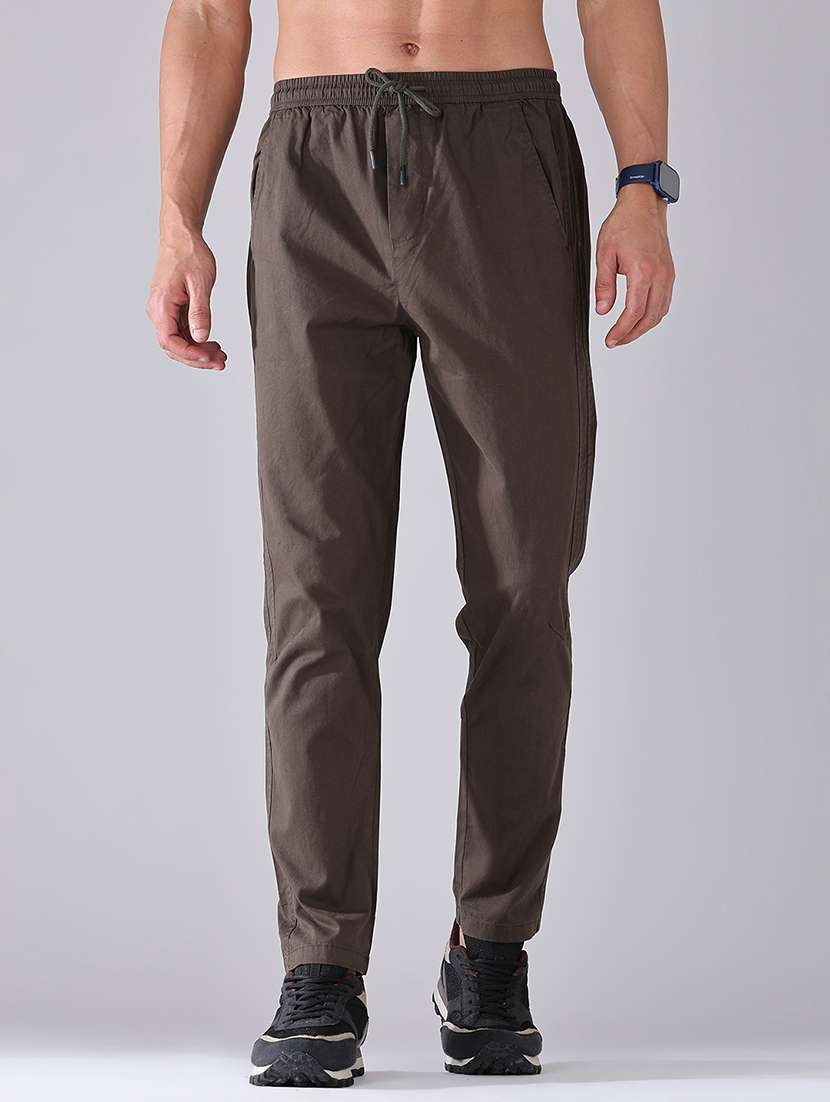 men solid mid rise full length track pant