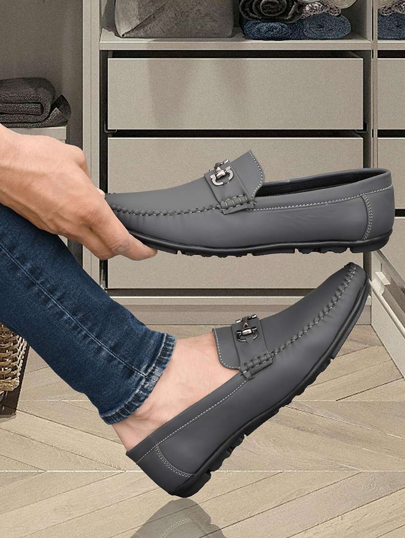 men solid slip on horsebit loafer - 22547918 -  Standard Image - 5