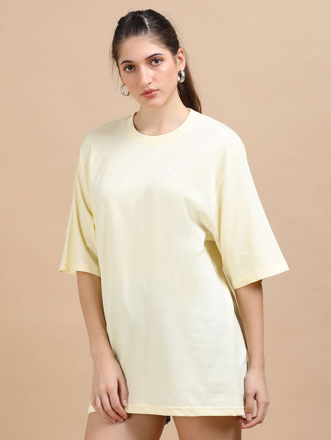 women solid short sleeves oversized t-shirt - 22547936 -  Standard Image - 3