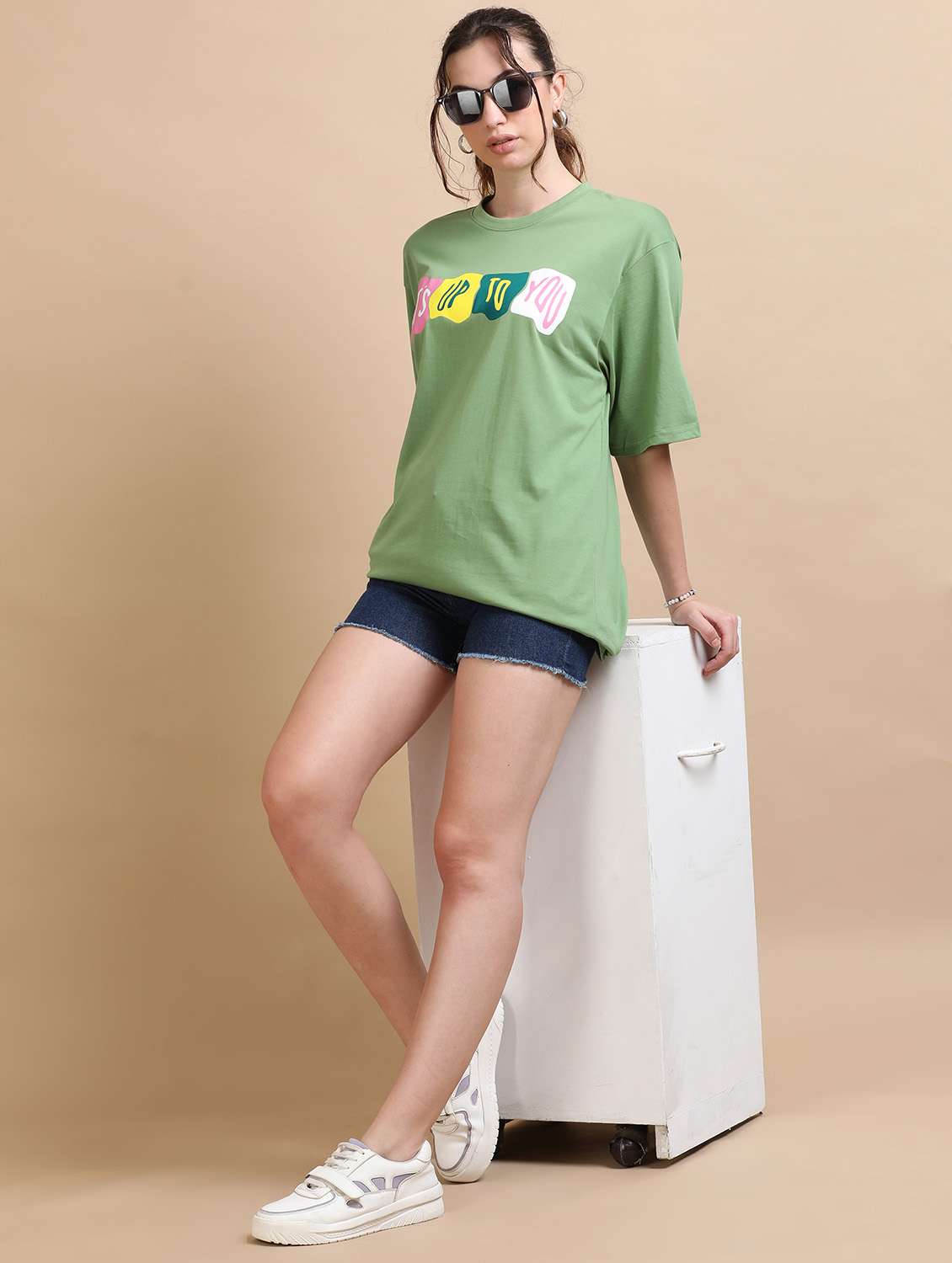 women printed short sleeves oversized t-shirt - 22547939 -  Standard Image - 5
