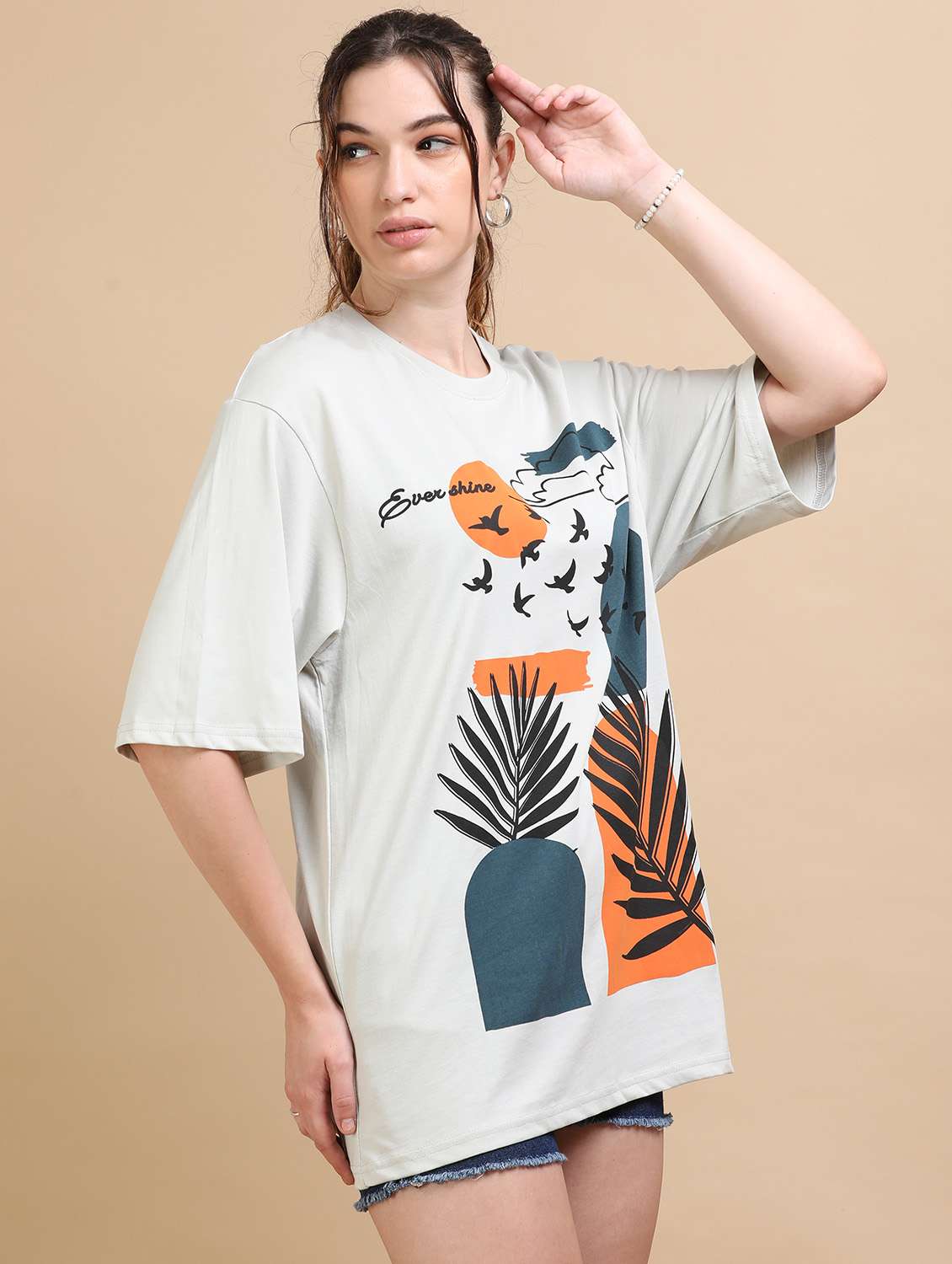 women printed short sleeves oversized t-shirt - 22547948 -  Standard Image - 3