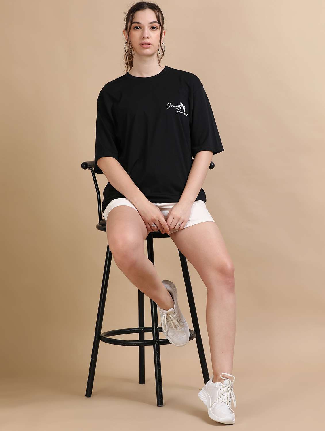 women printed short sleeves oversized t-shirt - 22547984 -  Standard Image - 5
