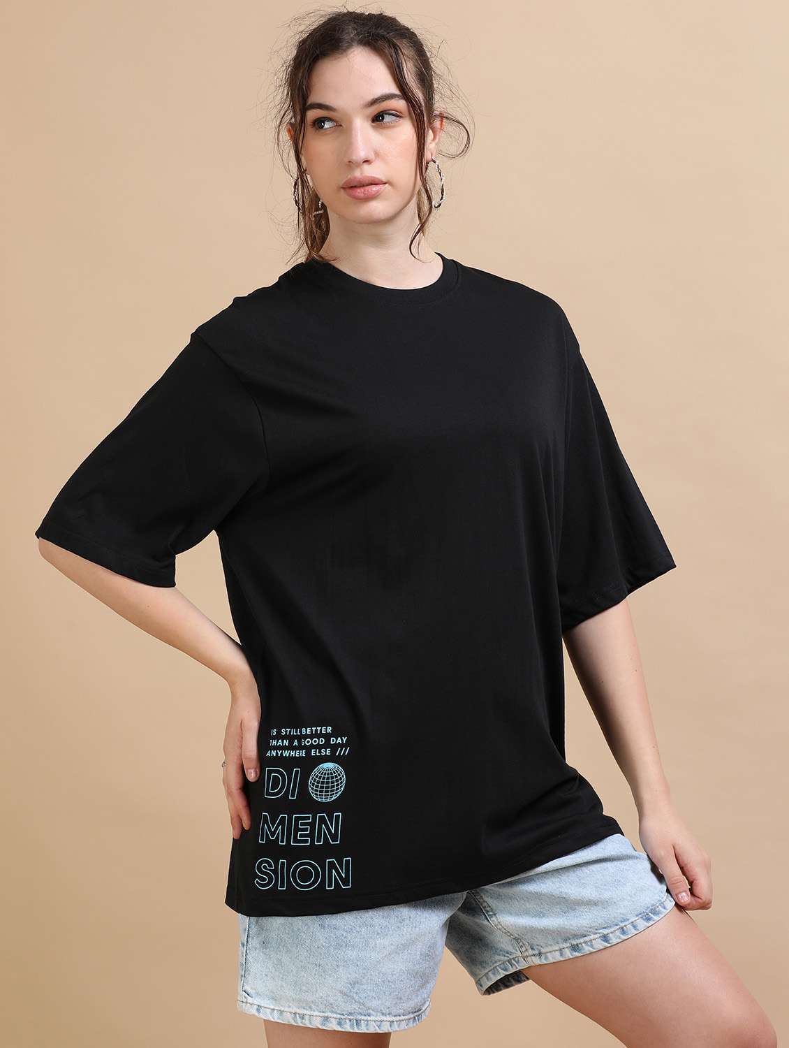 women printed short sleeves oversized t-shirt - 22547989 -  Standard Image - 3
