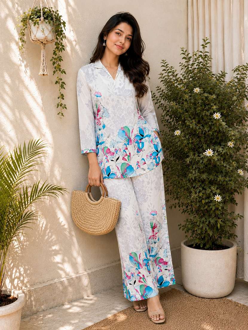 women printed collared top and trouser co-ord set