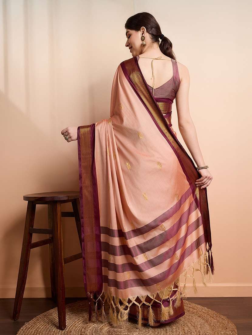 Women Self Design Bordered Saree With Blouse - 22548099 -  Standard Image - 3