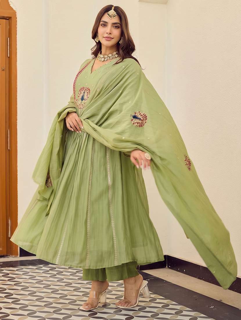 women embroidered long sleeve kurta pant with dupatta set - 22548119 -  Standard Image - 3