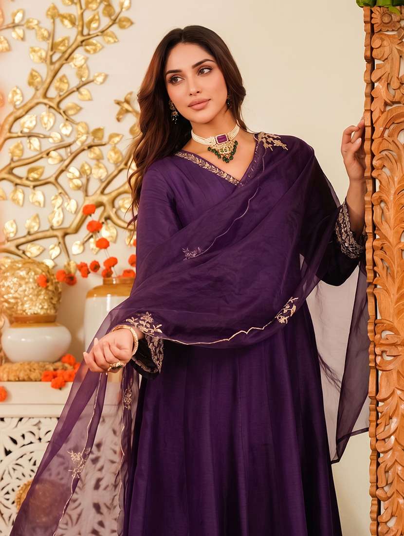 women embroidered long sleeve kurta pant with dupatta set - 22548126 -  Standard Image - 5