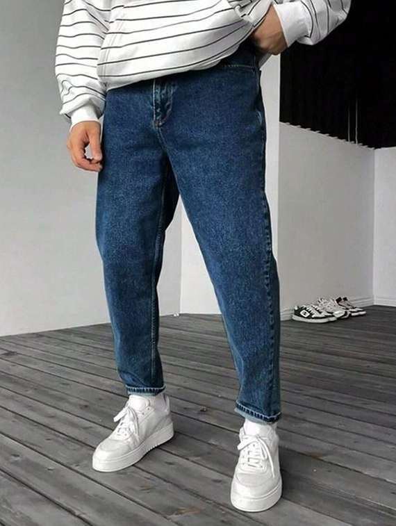 men washed mid rise relaxed fit jeans