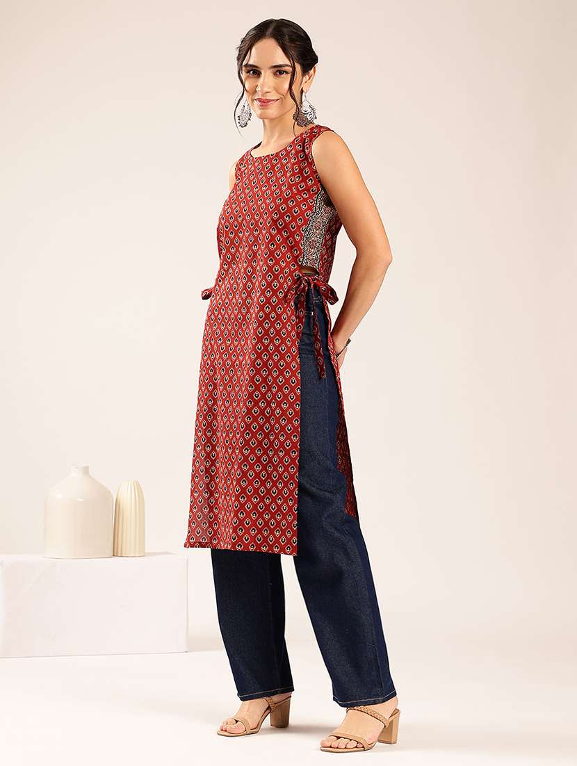 women printed sleeveless straight kurta - 22548332 -  Standard Image - 3