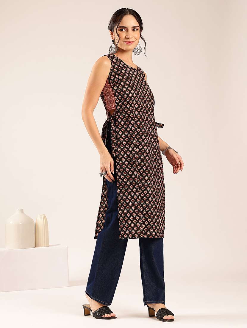 women printed sleeveless straight kurta - 22548333 -  Standard Image - 5