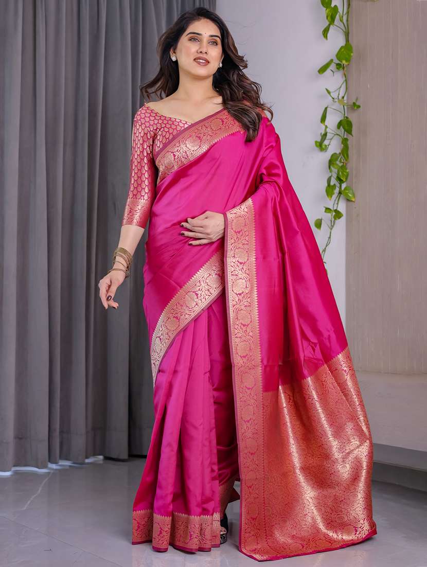 women solid with bordered saree with blouse