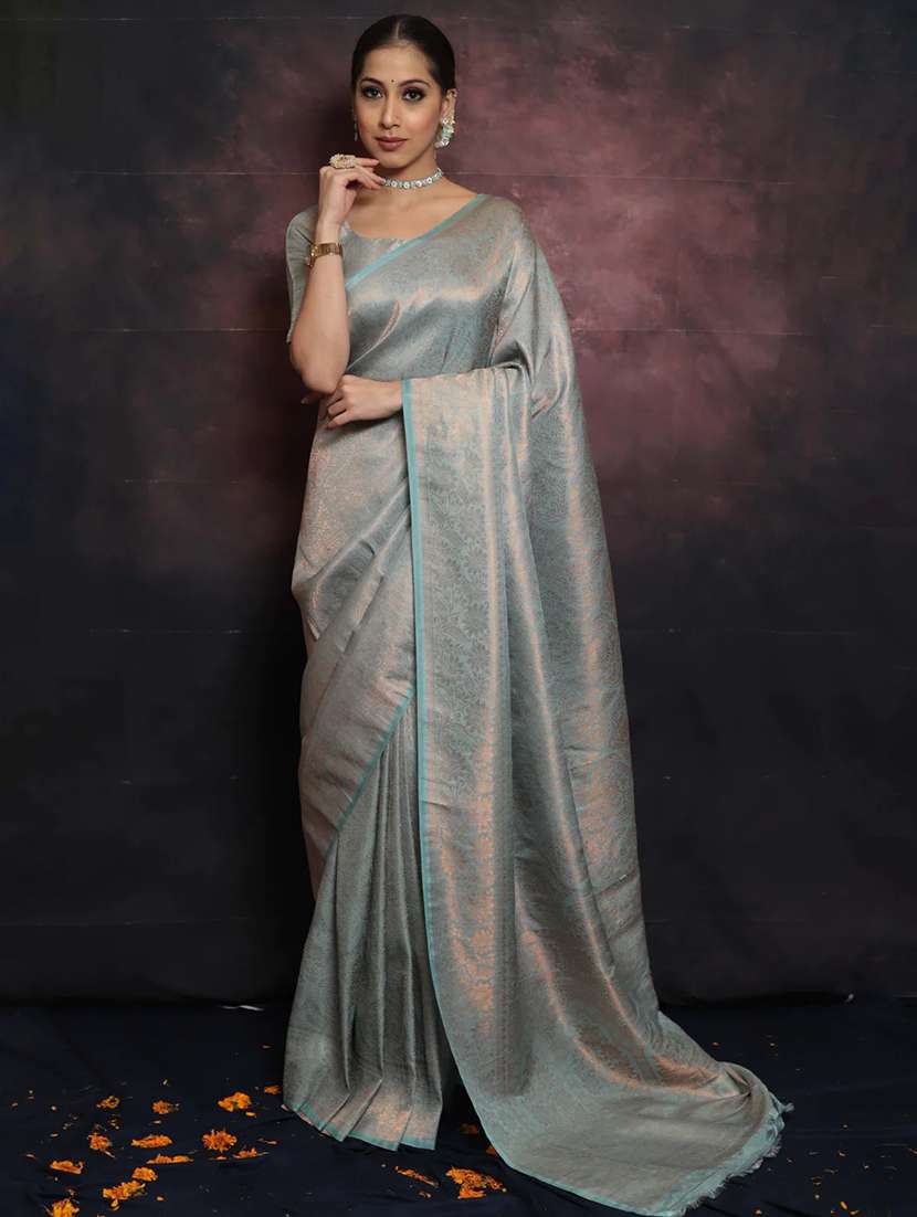 women self design banarasi saree with blouse